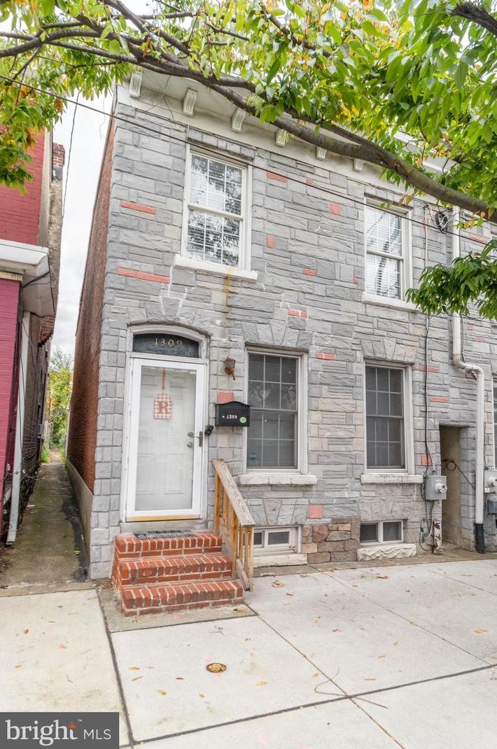 1309 N Walnut St, Wilmington, DE 19801