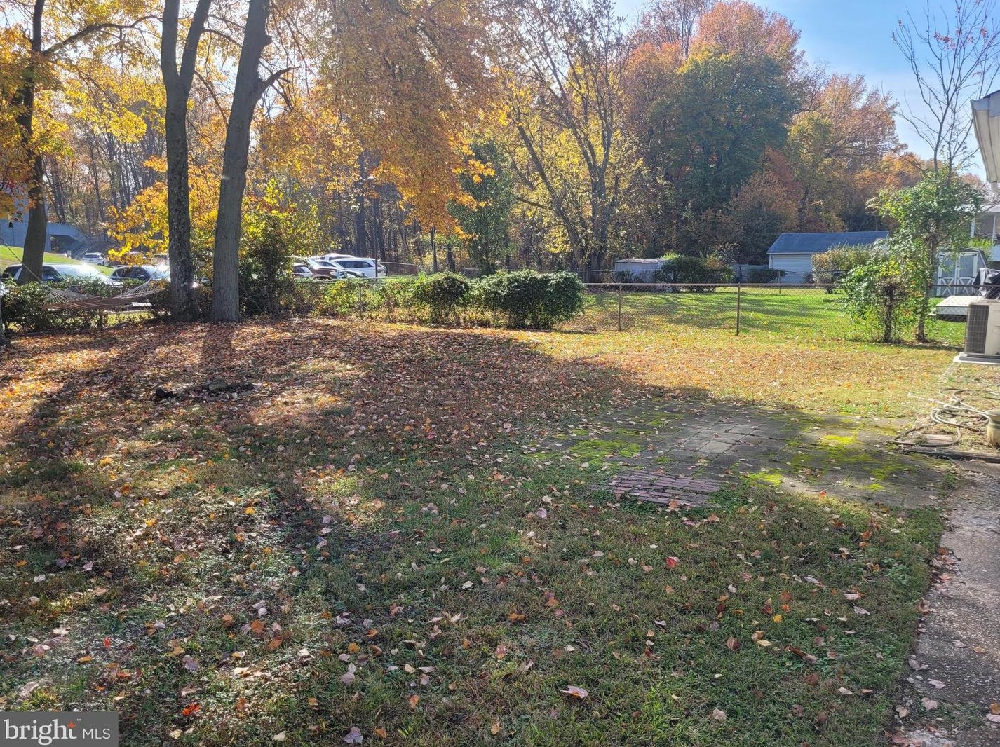 879 Broadfield Dr, Newark, DE 19713-2724