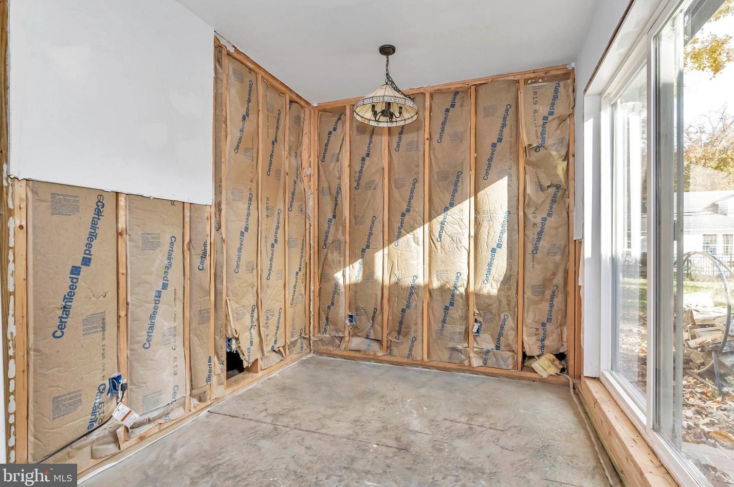 113 Briar Ln, Newark DE  19711-3103 exterior