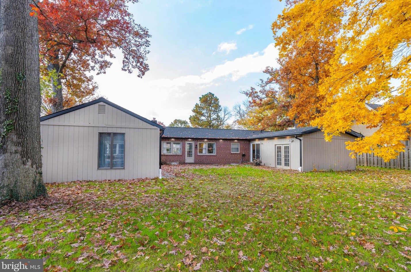 113 Briar Ln, Newark DE  19711-3103 exterior