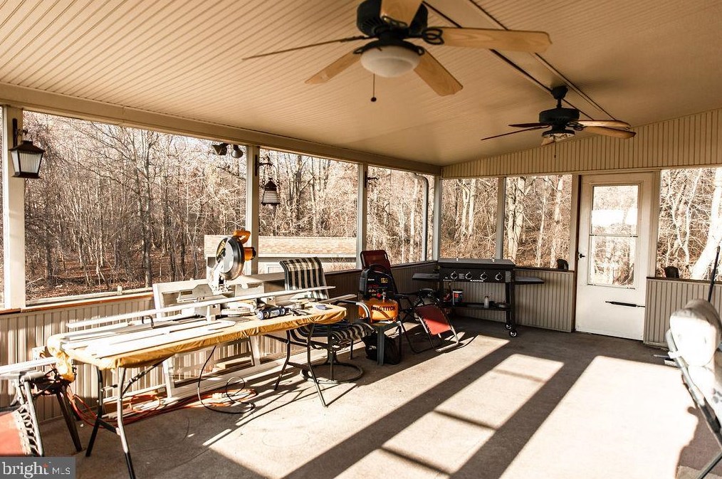 610 Dove Nest Ct, Middletown DE  19709-3036 exterior