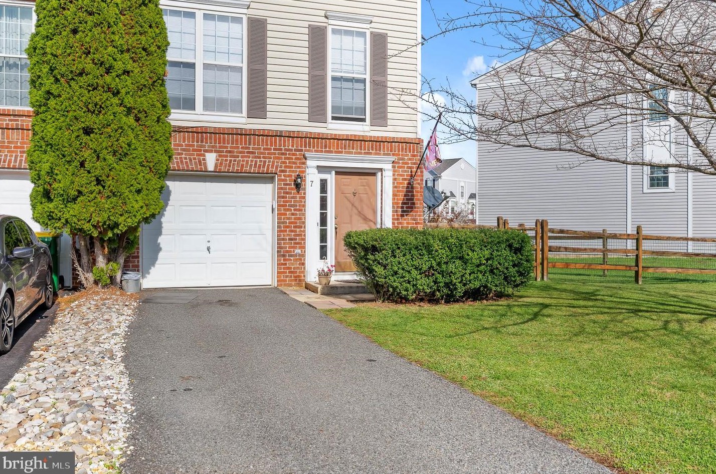 7 Crenshaw Ct, Middletown, DE 19709-9355