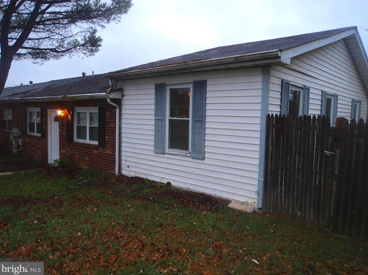 614 Green Tree Ln, Bear, DE 19701
