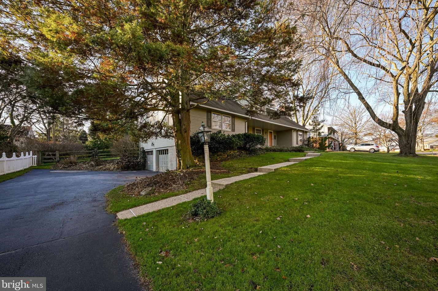 118 Westgate Dr, Wilmington, DE 19808