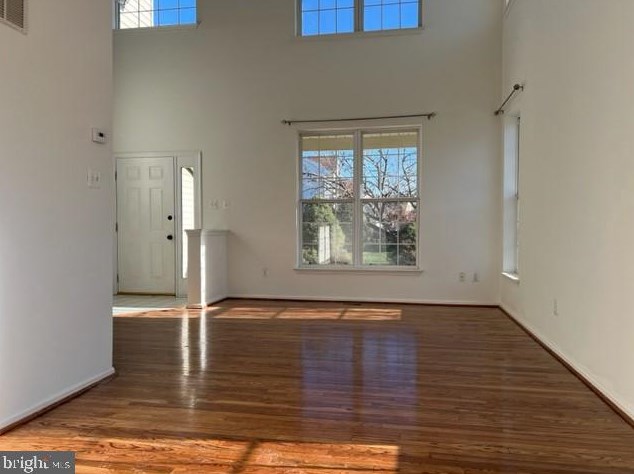 8 Nethy Dr, Newark DE  19711-1525 exterior