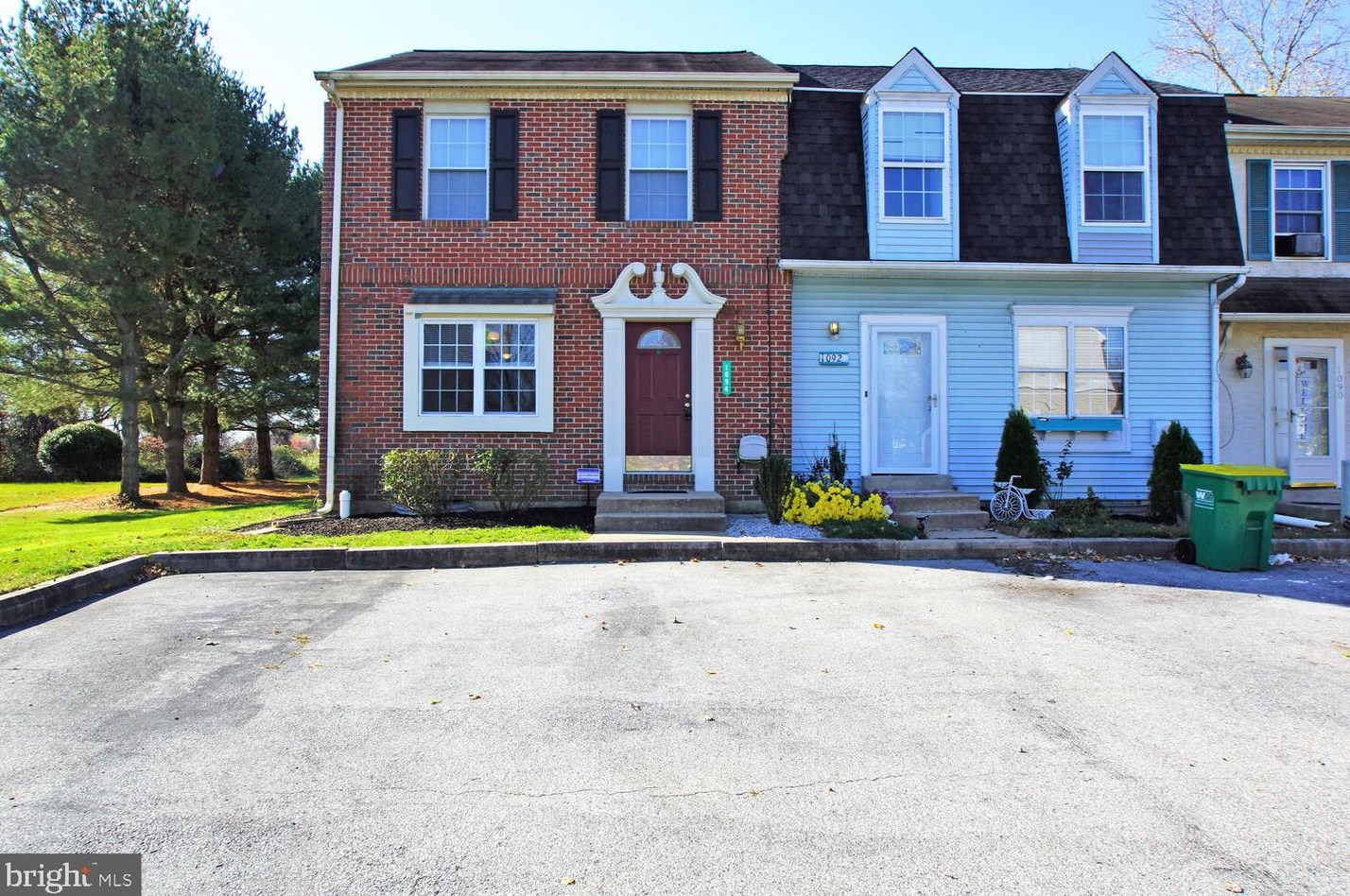 1094 Old Forge Rd, New Castle, DE 19720