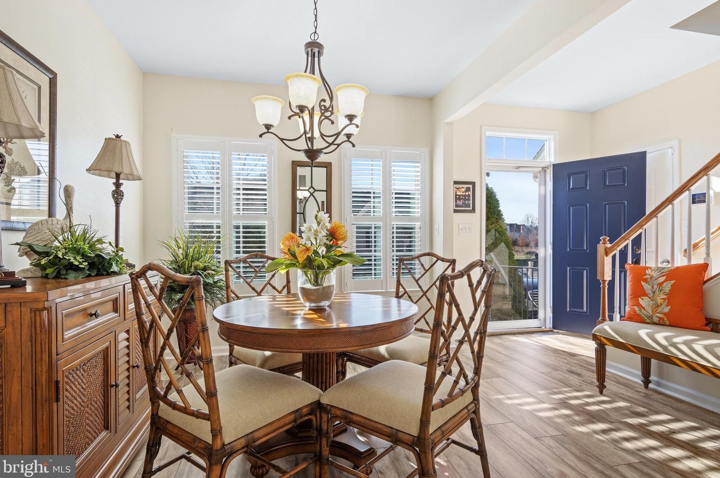 218 Anita Ct, Newark DE  19702-4320 exterior