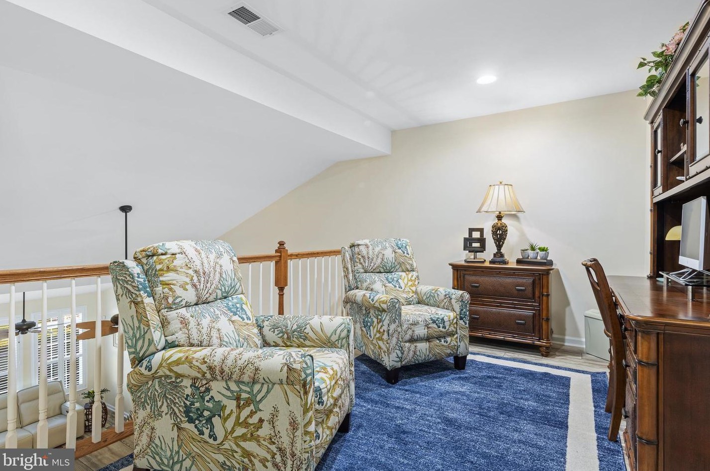 218 Anita Ct, Newark DE  19702-4320 exterior