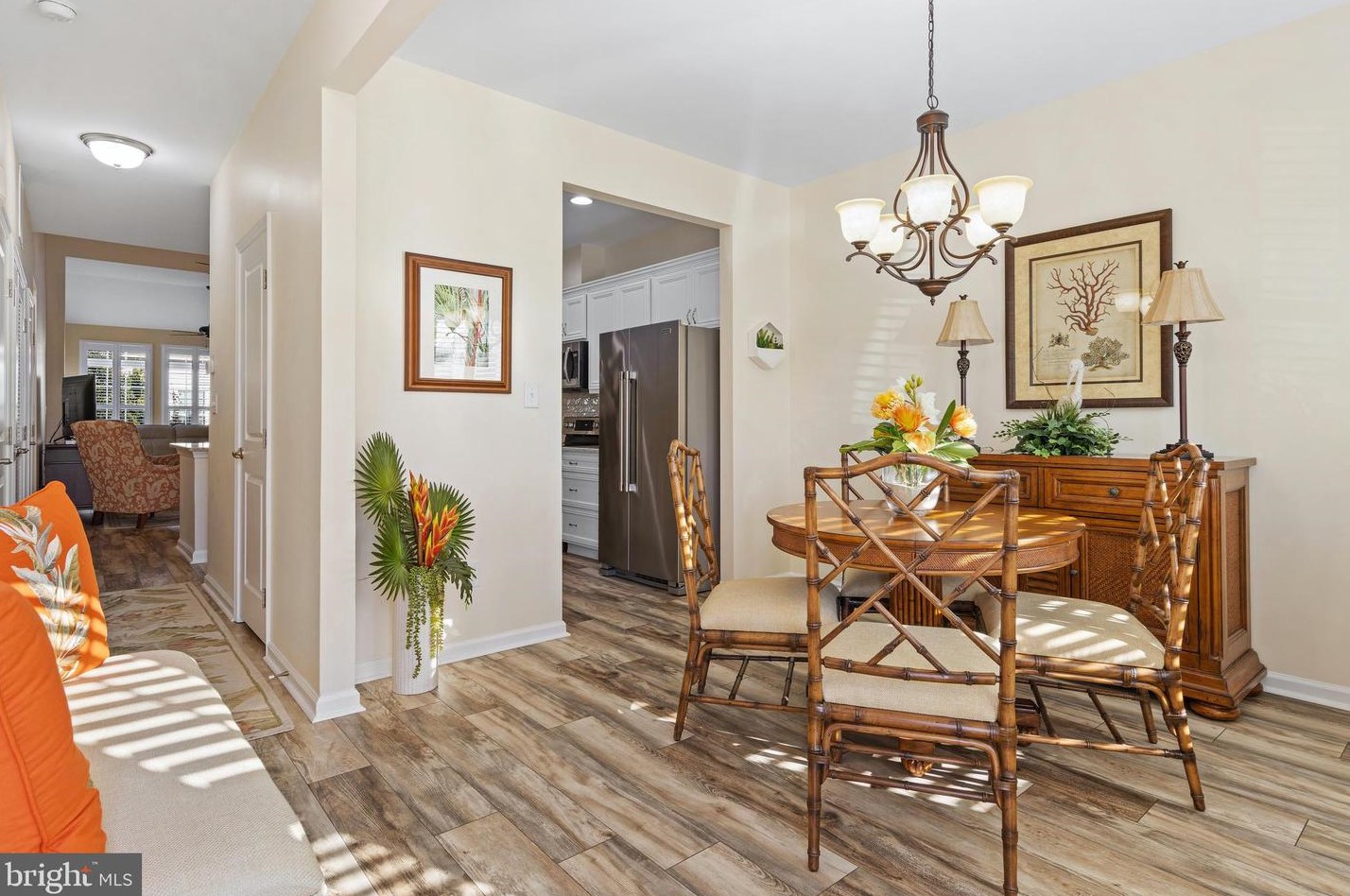 218 Anita Ct, Newark DE  19702-4320 exterior