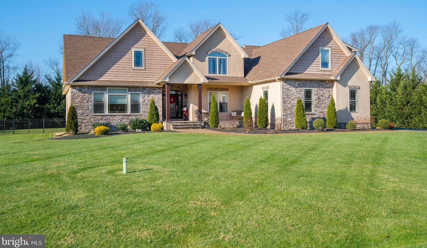 231 Milford Dr, Middletown DE  19709-9419 exterior