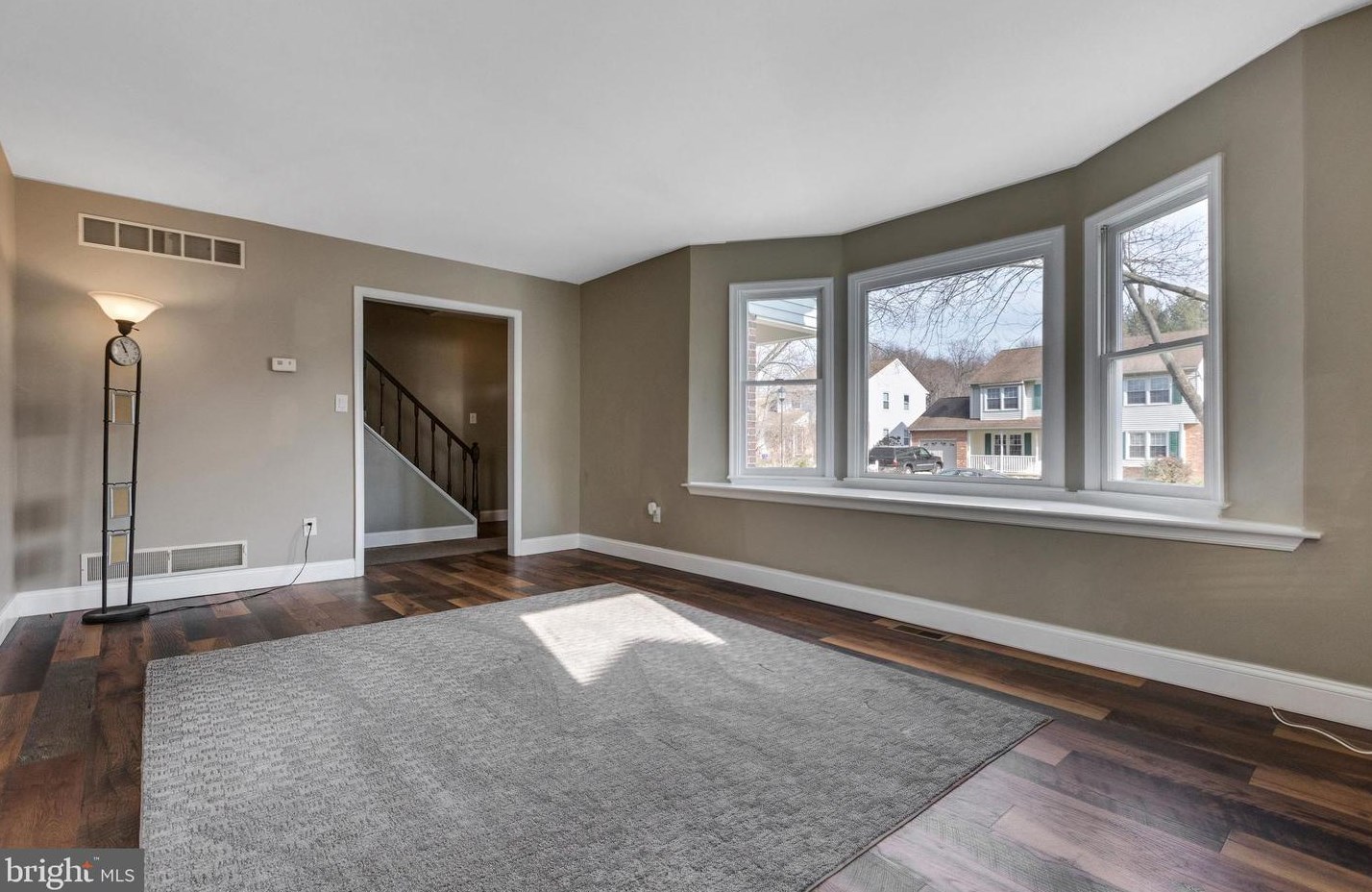 58 Danvers Cir, Newark, DE 19702-2721