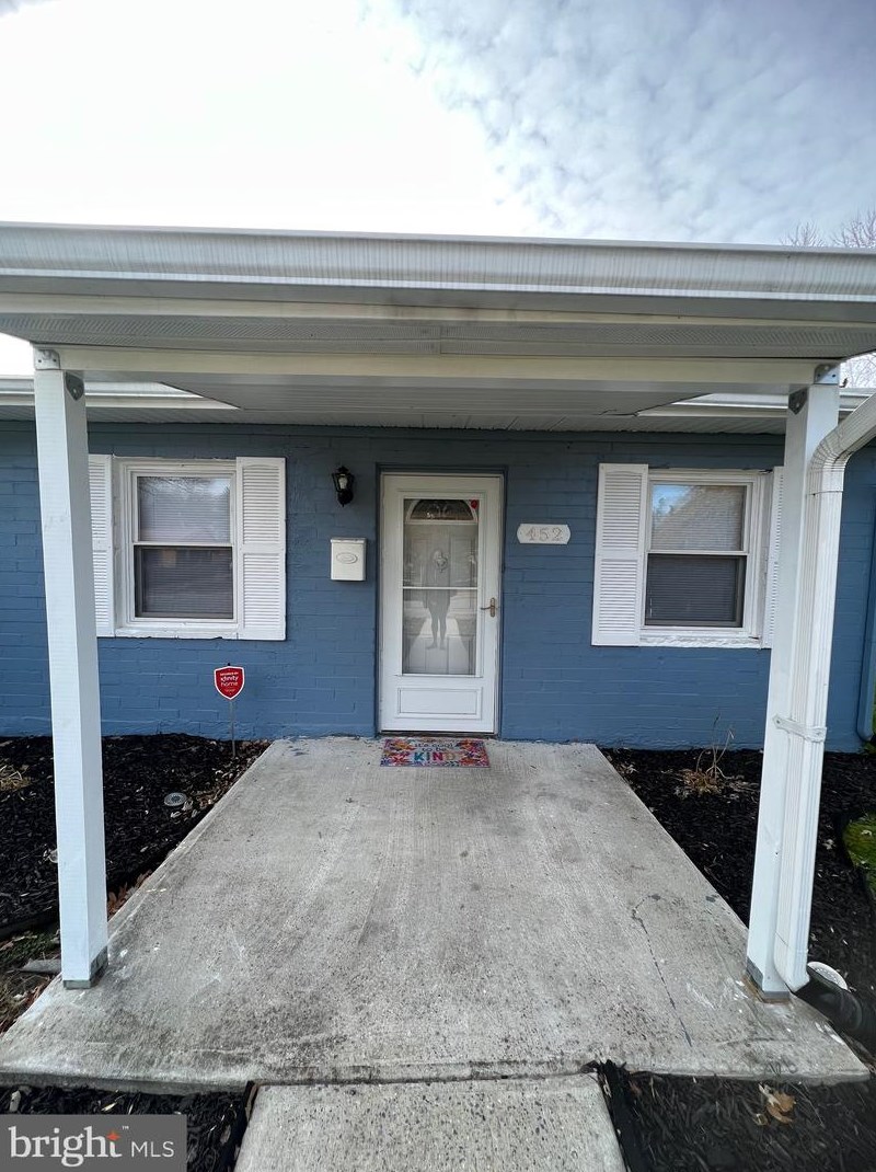 452 Anderson Dr, Wilmington, DE 19801