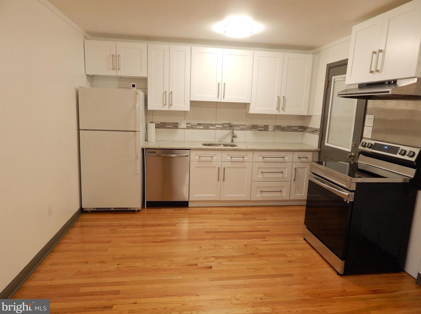 815 Elkton Rd, Newark DE  19711-7725 exterior