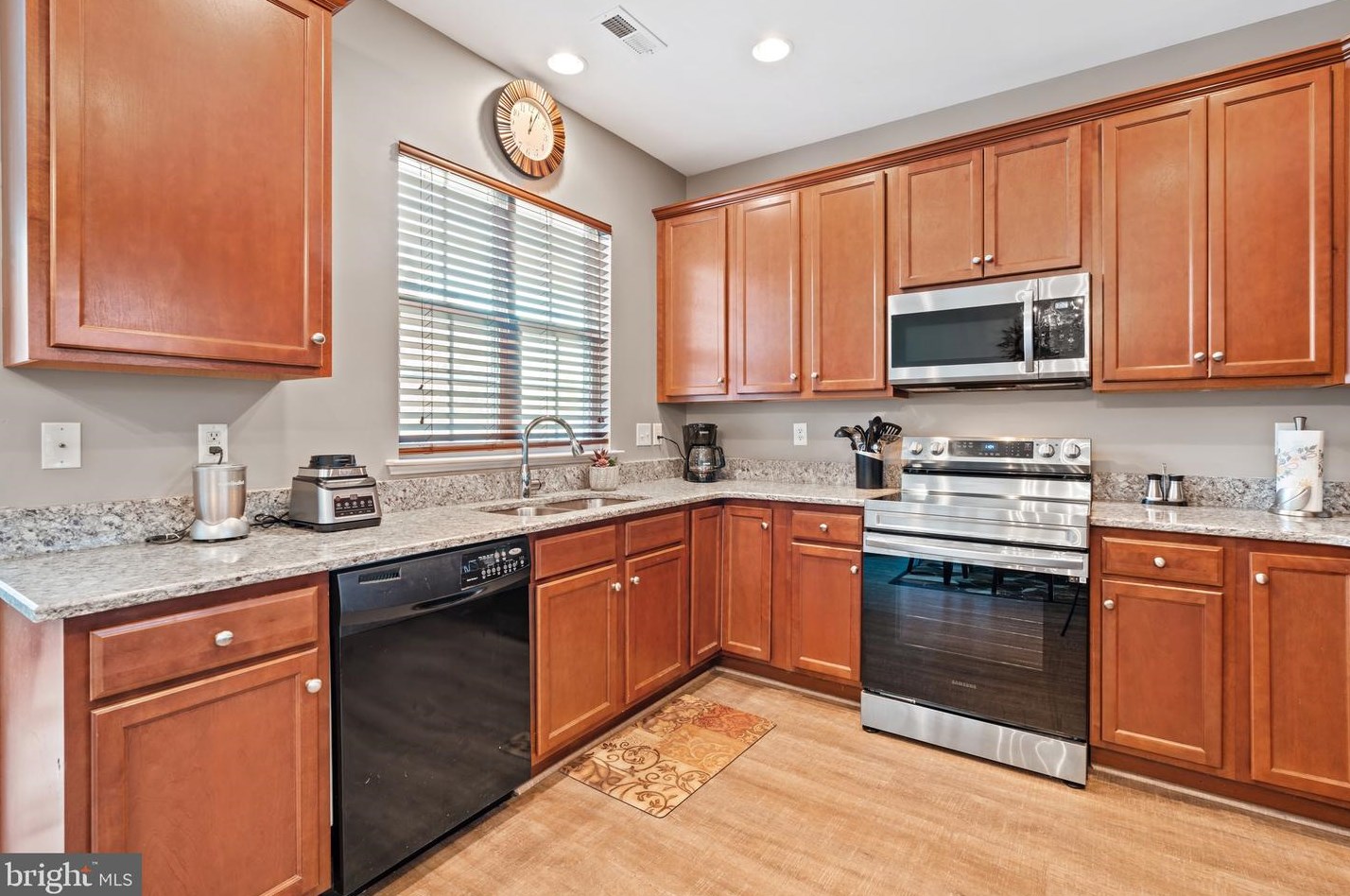 337 Wilmore Dr, Middletown DE  19709-8381 exterior