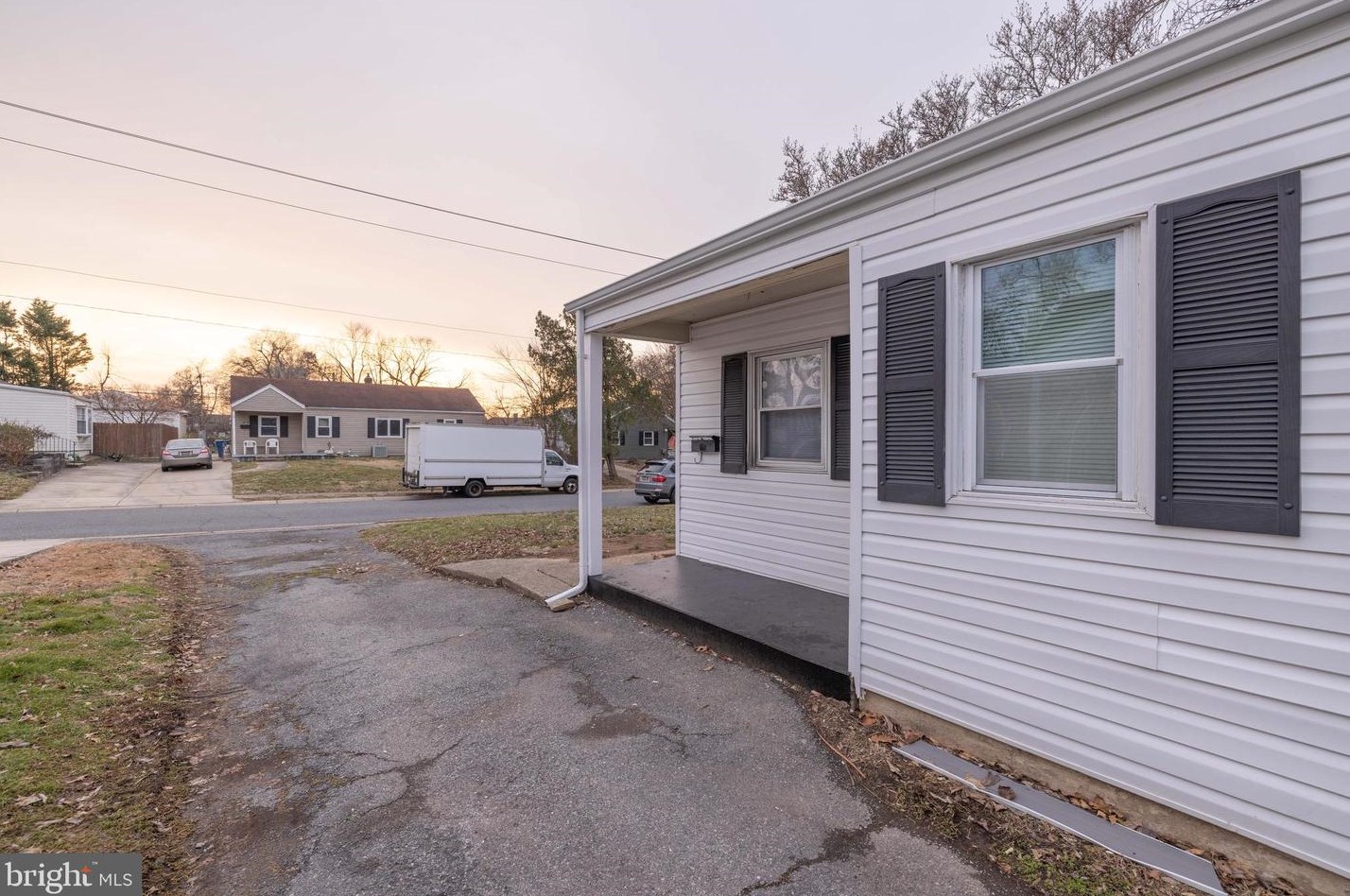 46 Lea Rd, New Castle, DE 19720