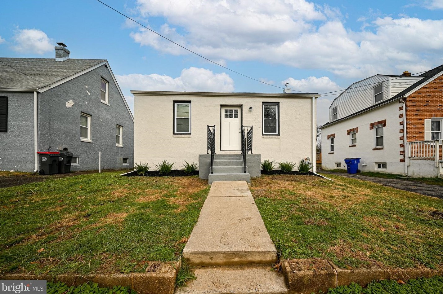 304 3rd St, New Castle, DE 19720