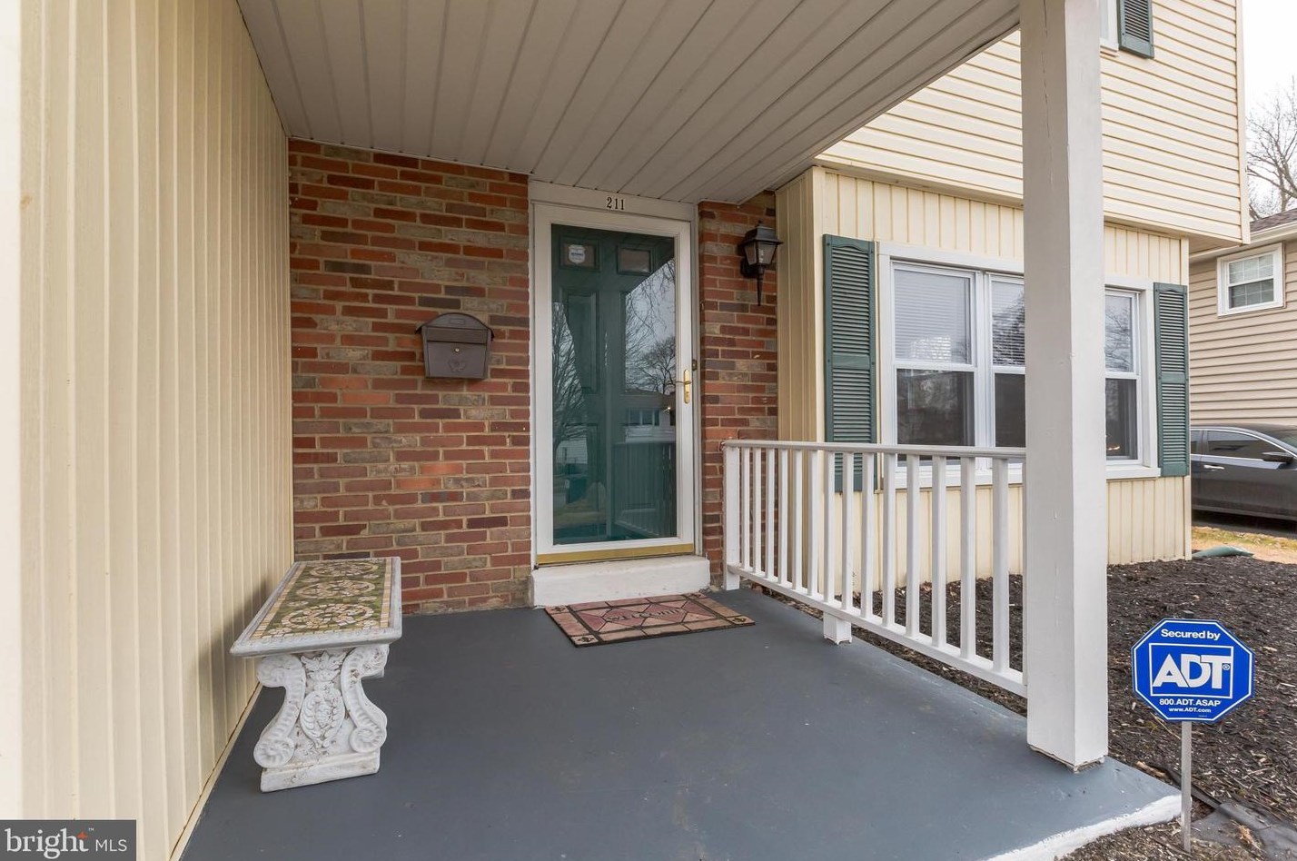 211 Dillwyn Rd, Newark, DE 19711-5549