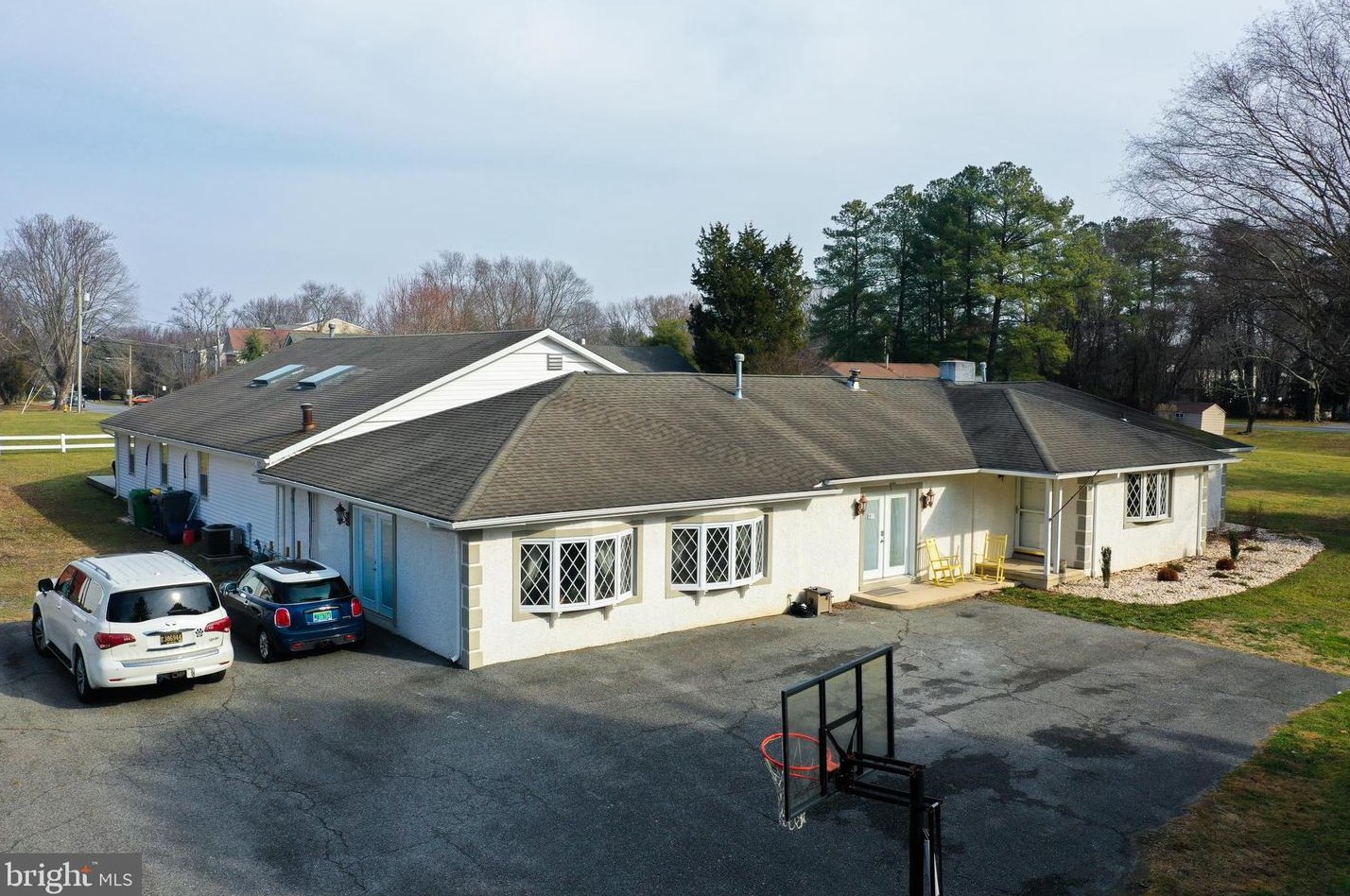 906 5th St, Delaware City, DE 19706