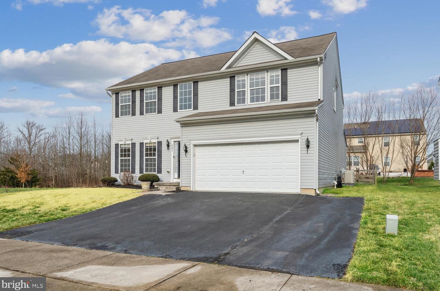 867 Barcelona St, Blackbird, DE 19734