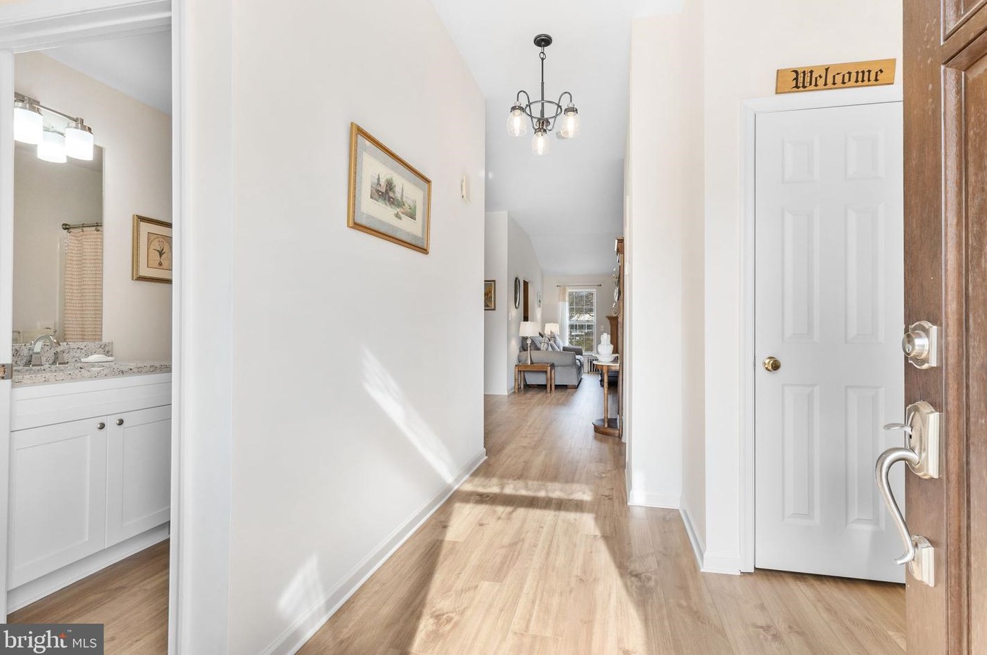 118 E Peace Ct E, Bear, DE 19701