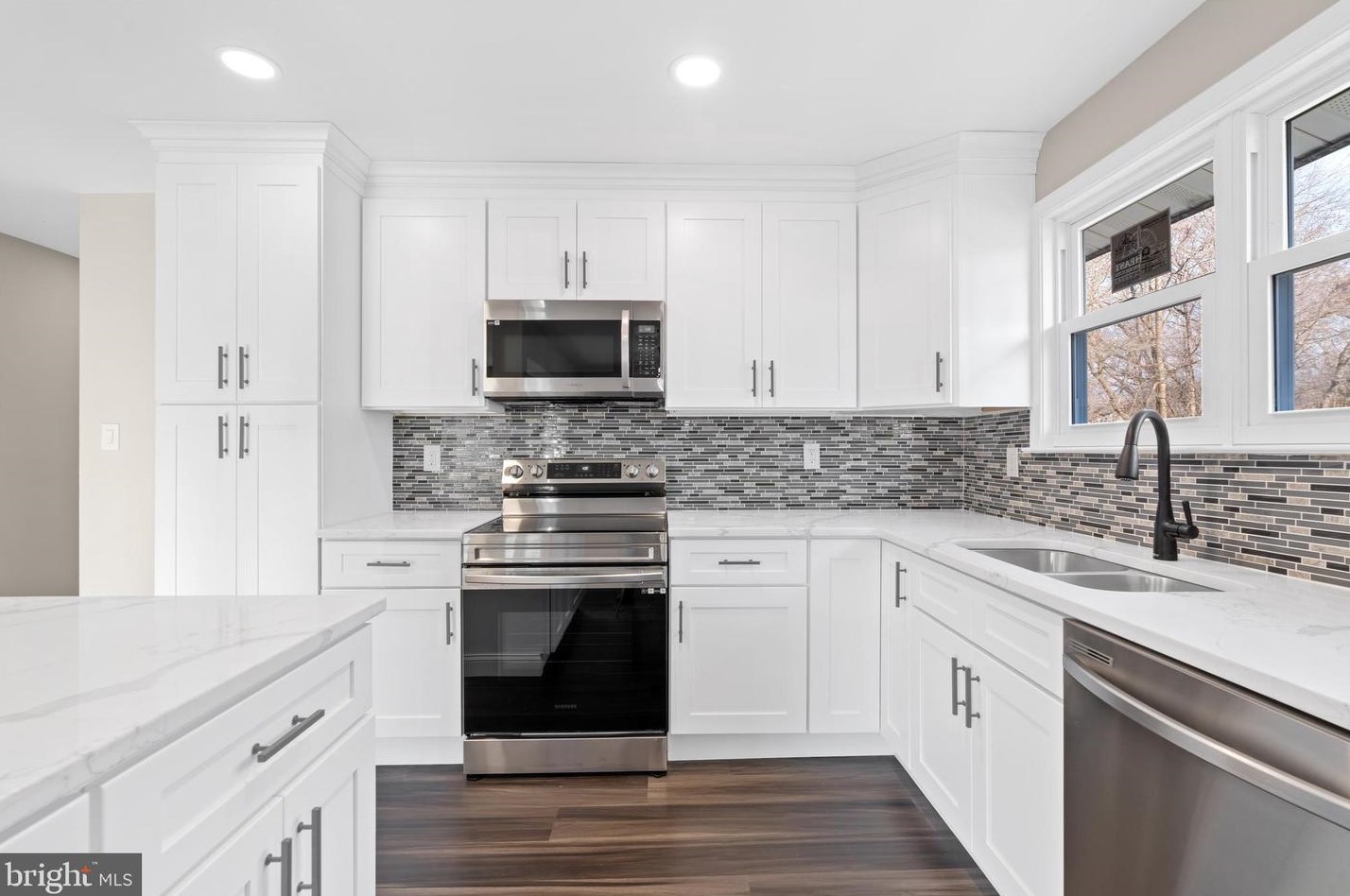 628 Brownleaf Rd, Newark DE  19713-3321 exterior