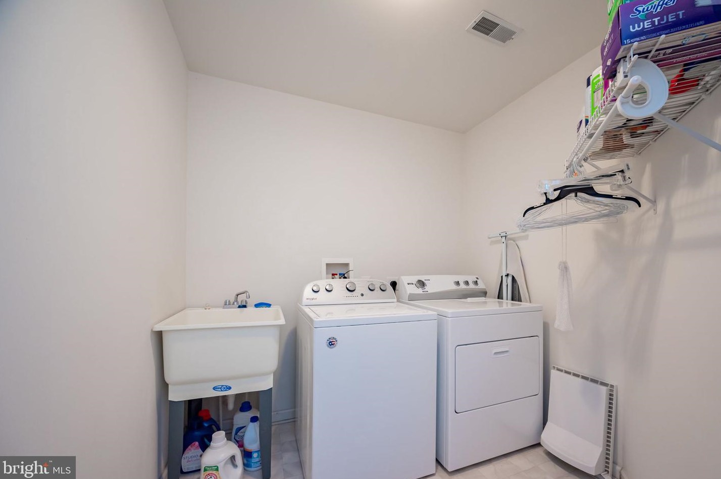 110 Sheehan Dr, Middletown DE  19709-7949 exterior