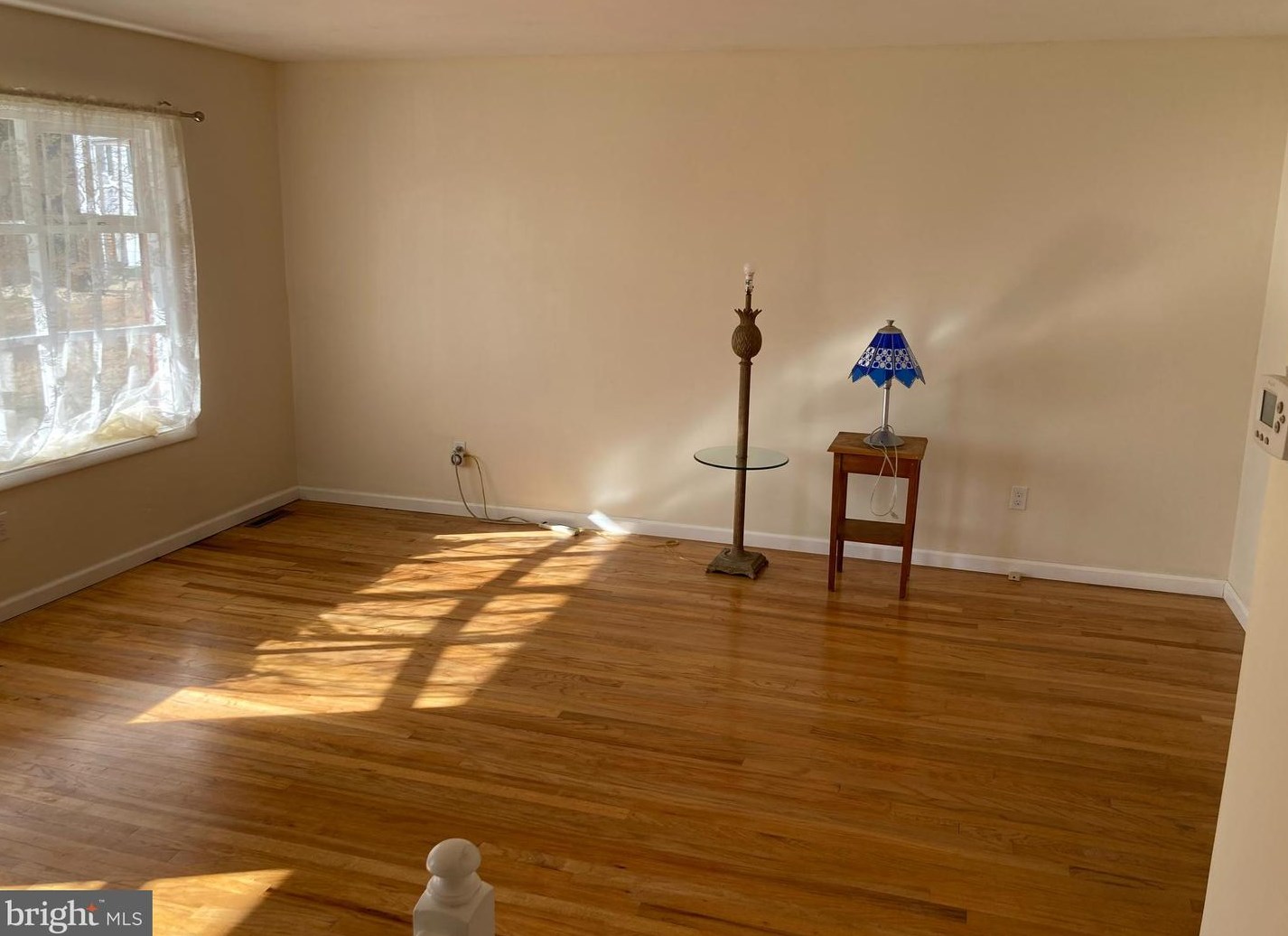 6 Swallow Cir, Newark, DE 19711-7412