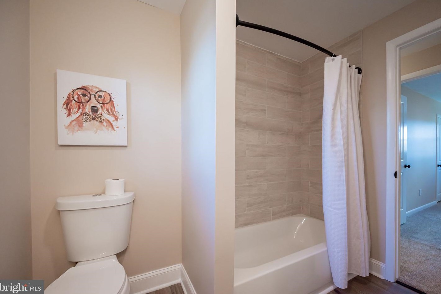 1107 Old Coochs Bridge Rd, Newark DE  19713-2327 exterior