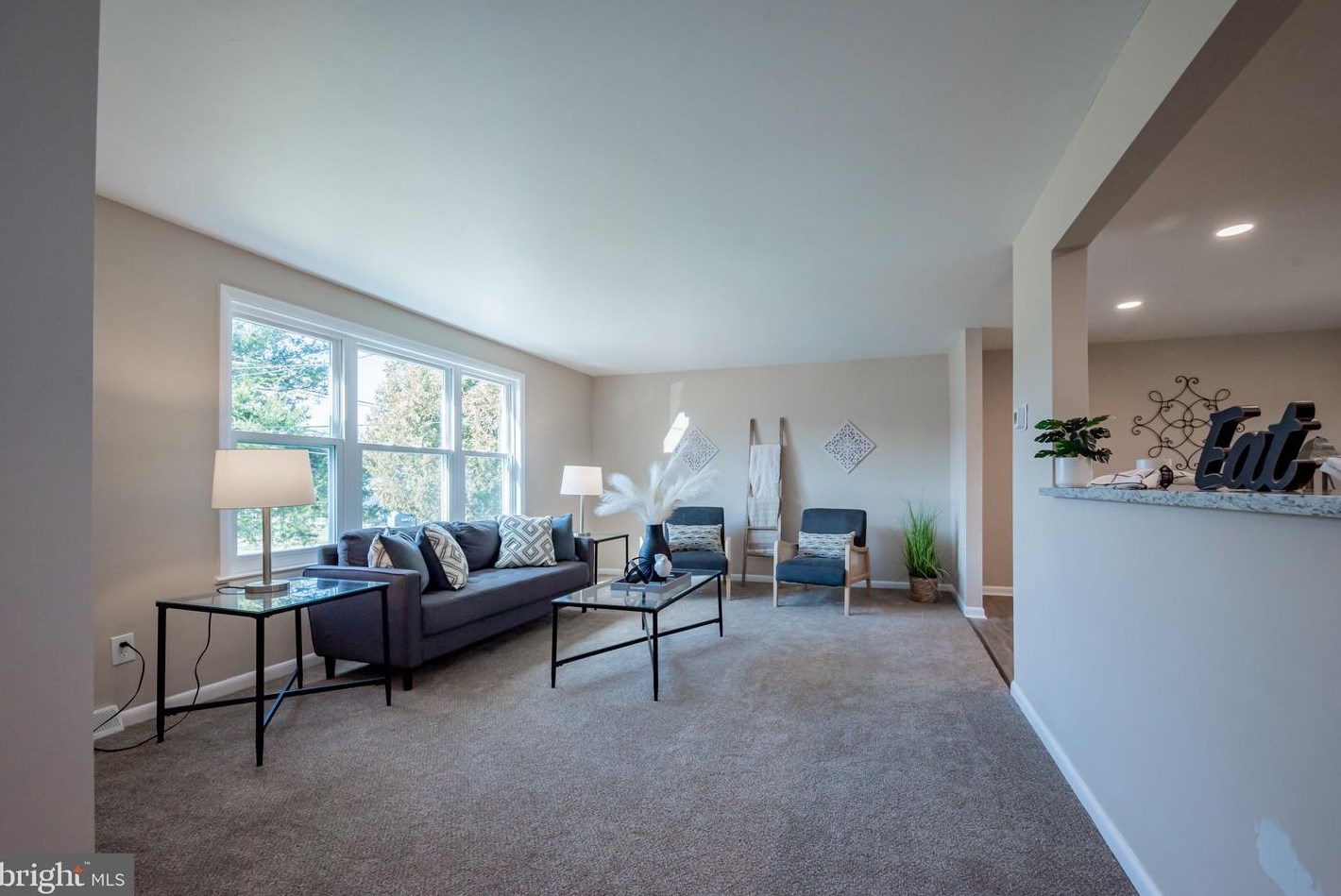 1107 Old Coochs Bridge Rd, Newark DE  19713-2327 exterior