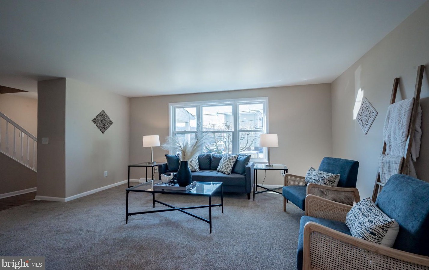 1107 Old Coochs Bridge Rd, Newark DE  19713-2327 exterior