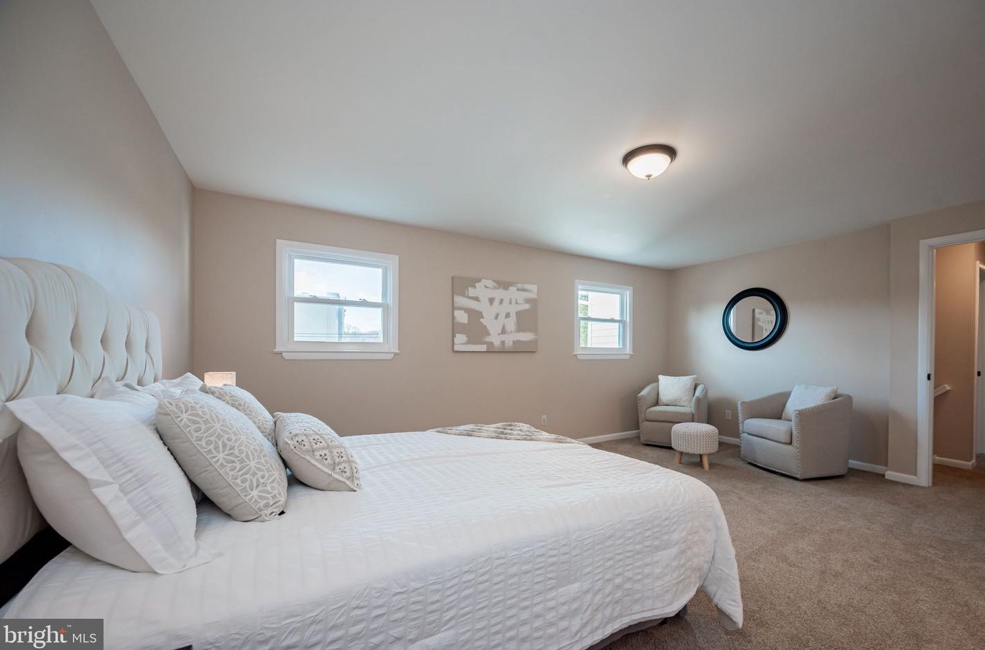 1107 Old Coochs Bridge Rd, Newark DE  19713-2327 exterior