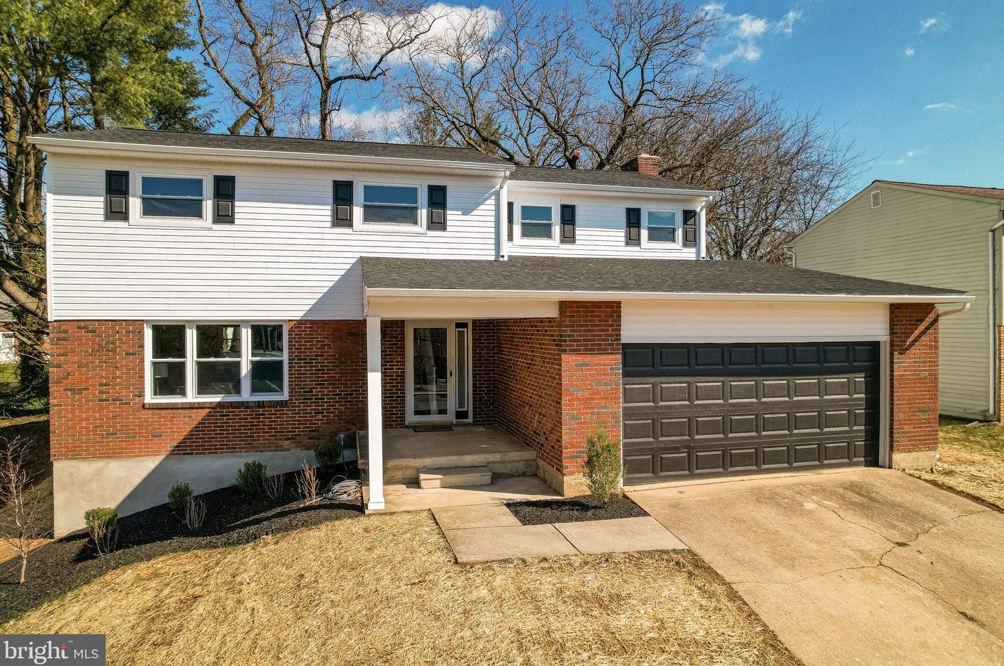 1107 Old Coochs Bridge Rd, Newark DE  19713-2327 exterior