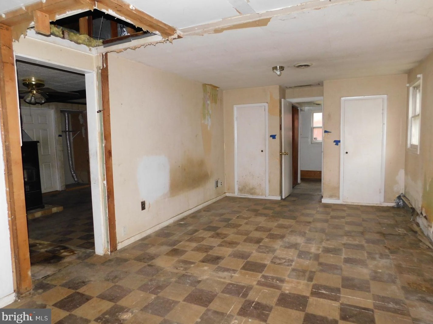2 Farm Ln, Middletown, DE 19709