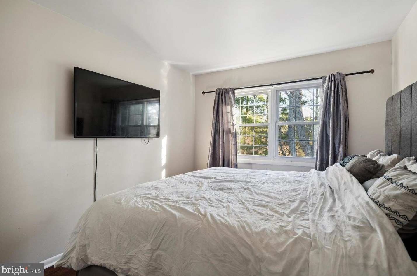 16 Farnsworth Rd, Newark DE 19713-3802 exterior