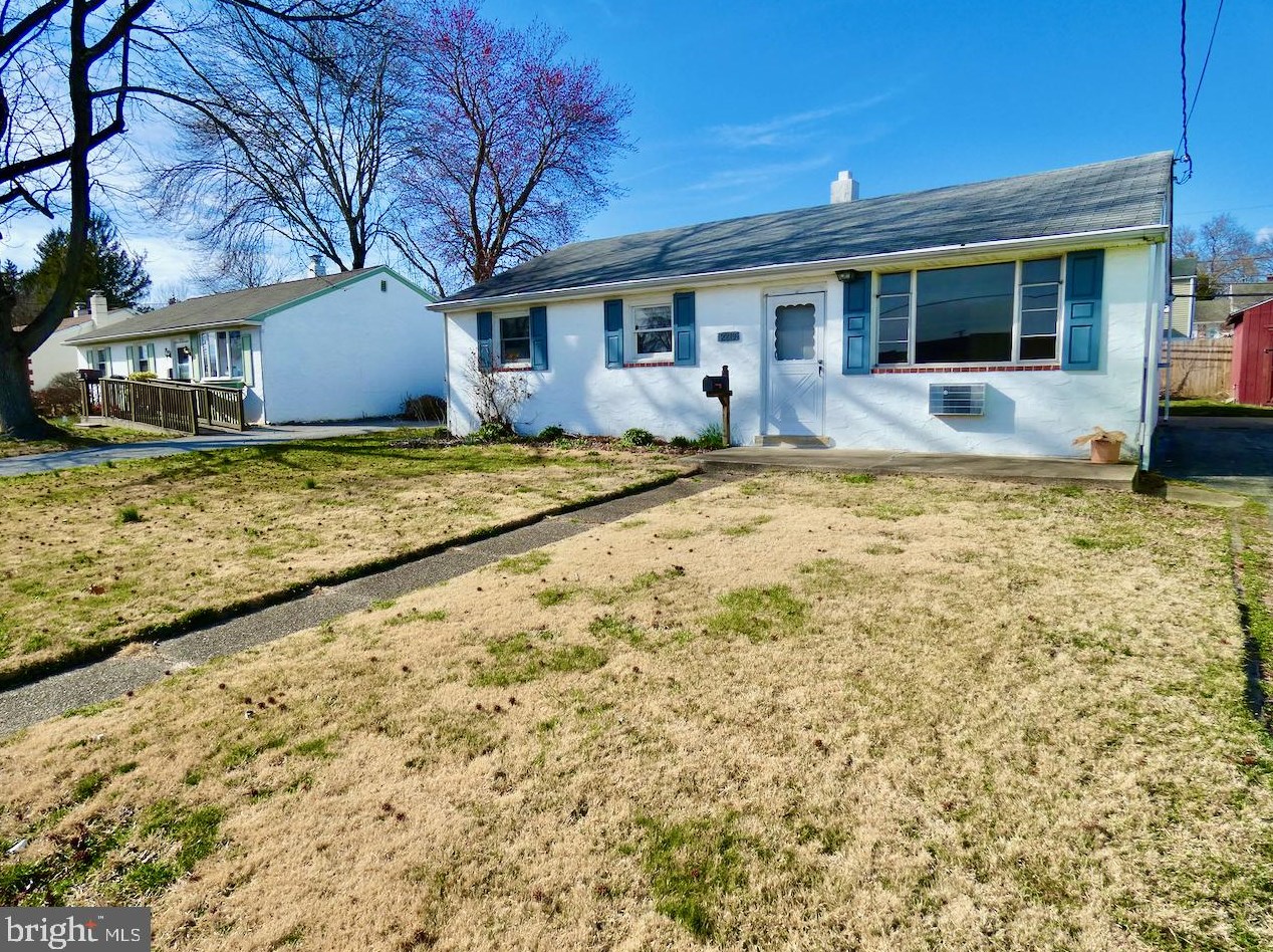 2219 Henlopen Ave, Wilmington, DE 19804