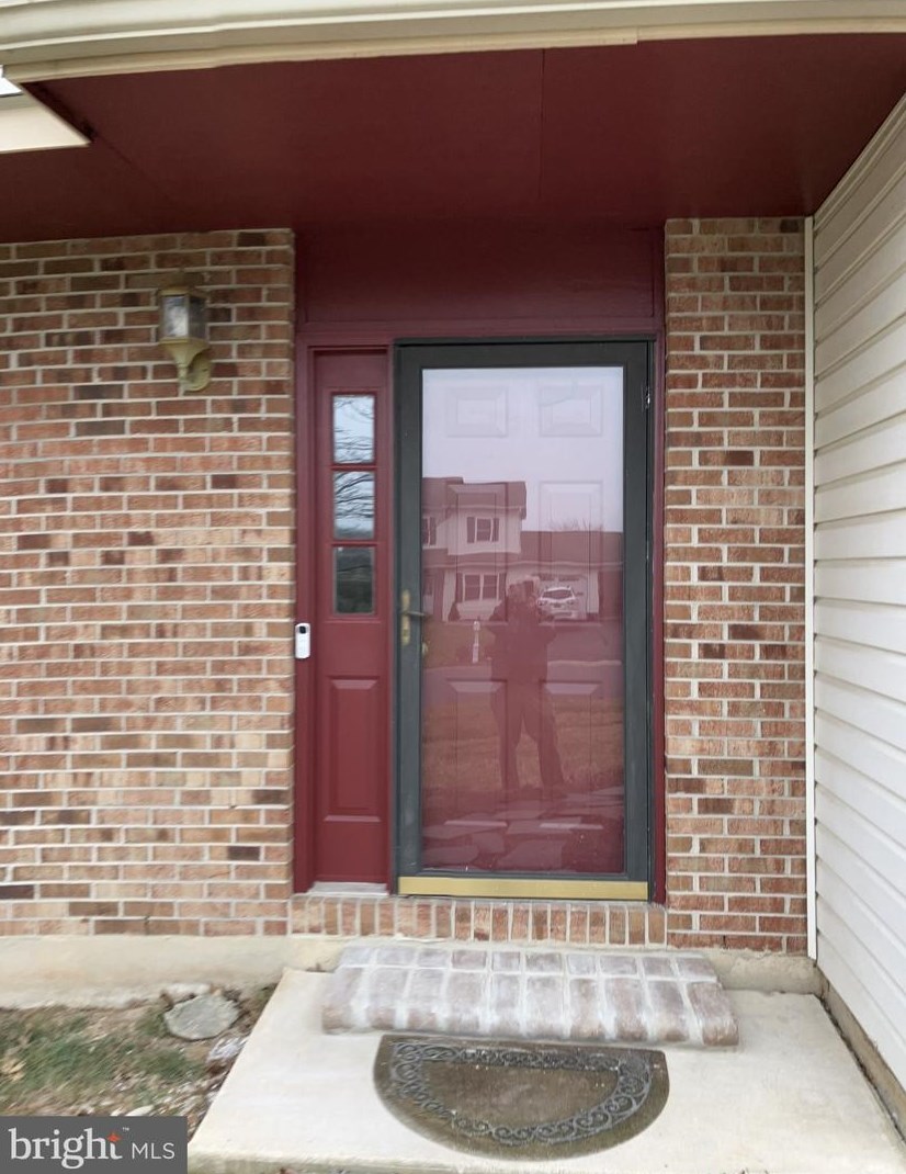 408 Llangollen Blvd, New Castle, DE 19720