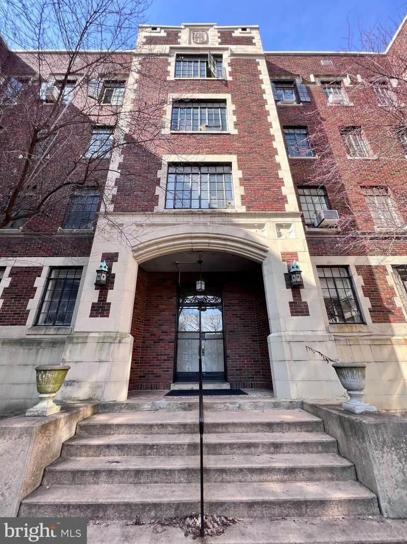 1305 N Broom St Apt 413, Wilmington, DE 19806