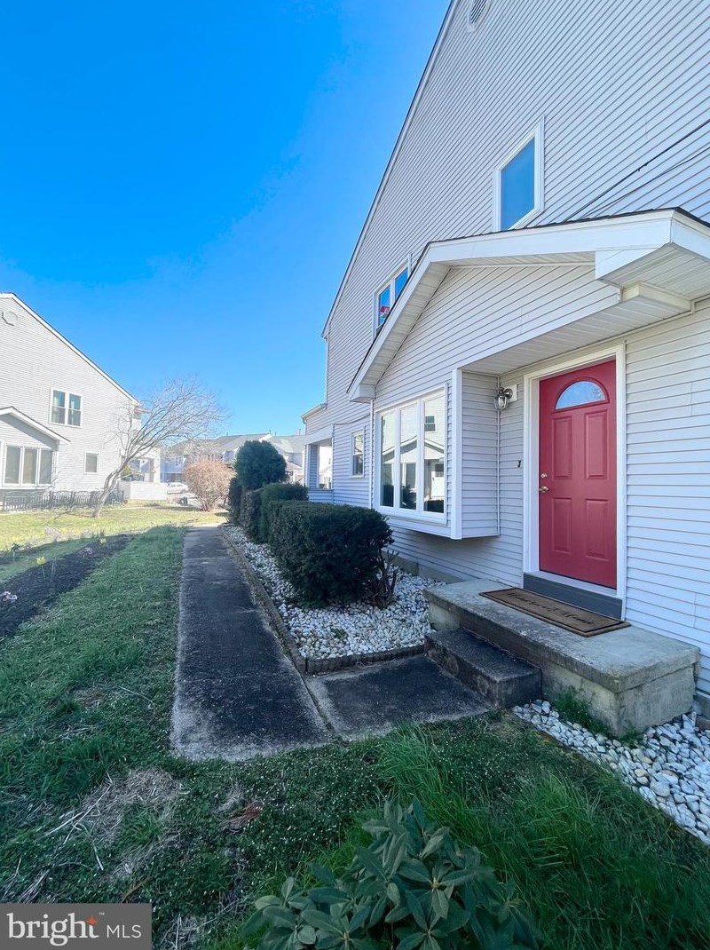 150 Lake Arrowhead Cir, Bear, DE 19701-3810