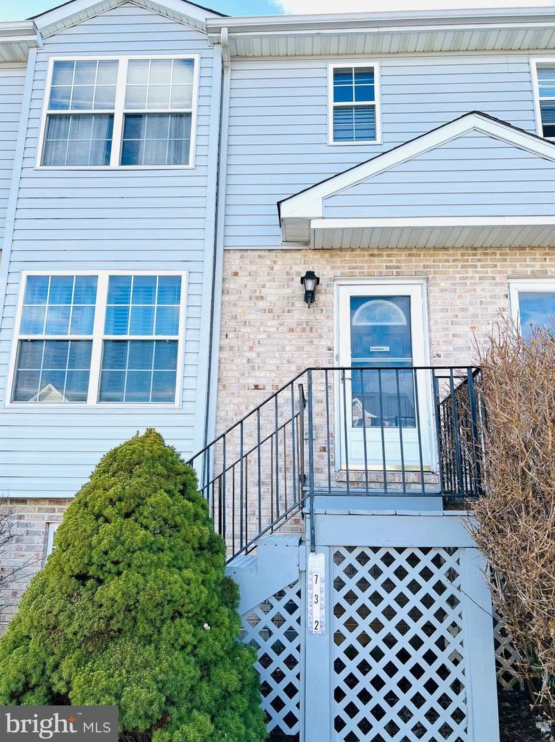 732 Marian Dr, Middletown, DE 19709-3121