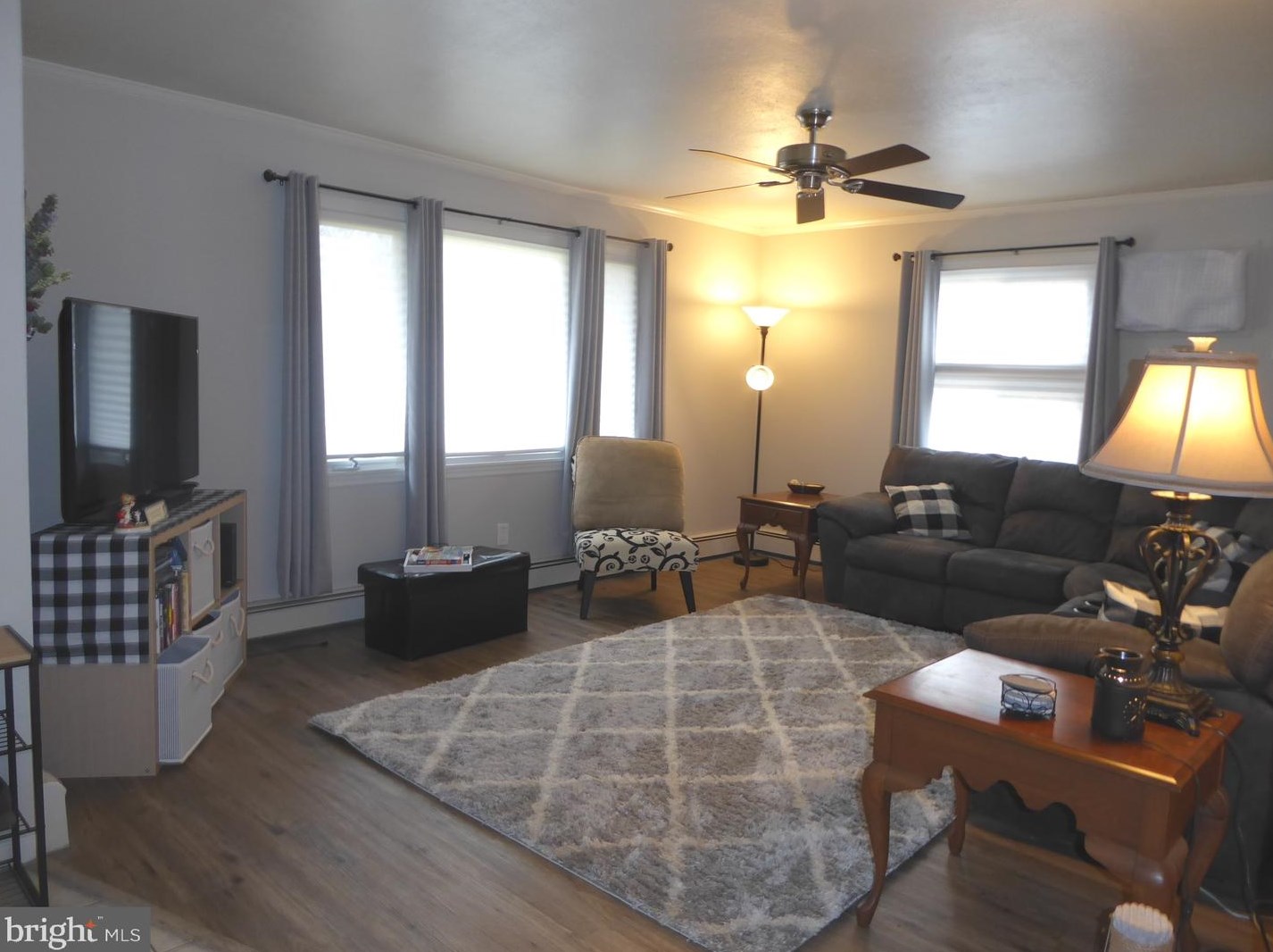 116 Kenmar Dr, Newark DE  19713-2432 exterior