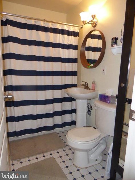 116 Kenmar Dr, Newark DE  19713-2432 exterior