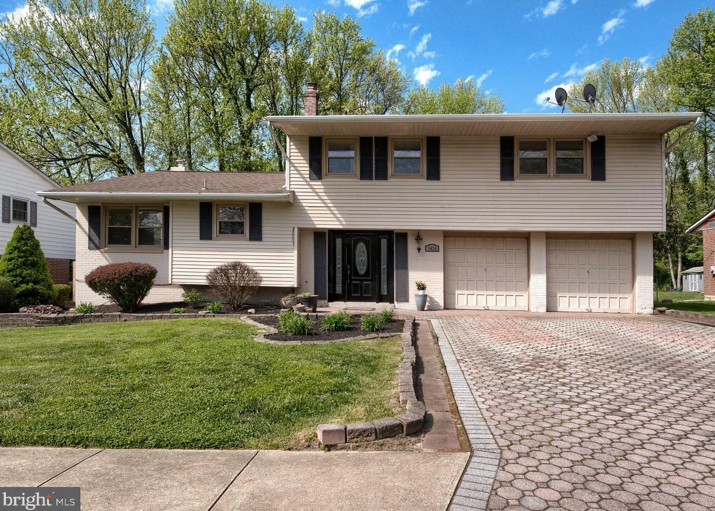 1424 Emory Rd, Wilmington, DE 19803