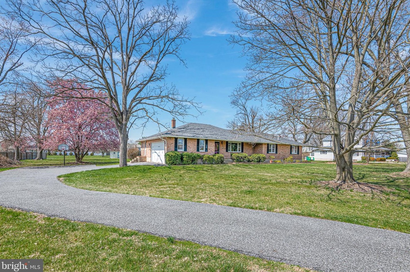 306 Bear Christiana Rd, Bear, DE 19701