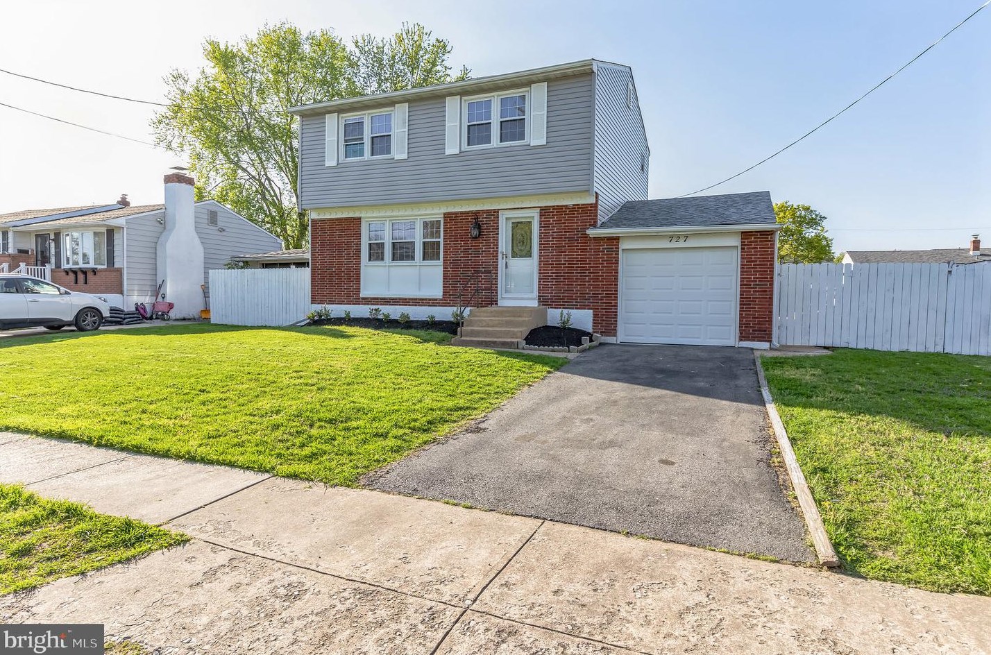 727 W 11th St, New Castle, DE 19720