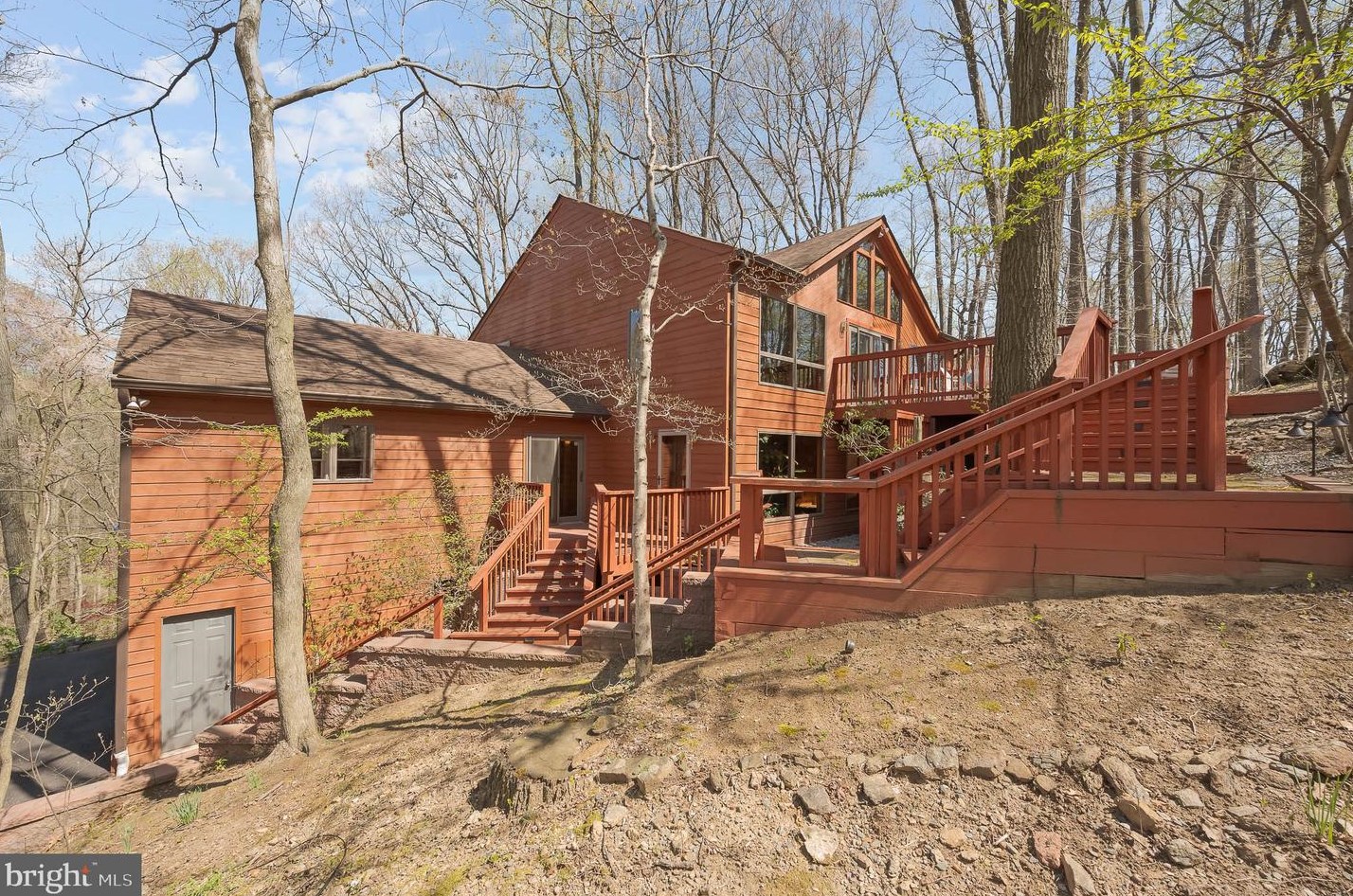3735 Mill Creek Rd, Hockessin, DE 19707-9725