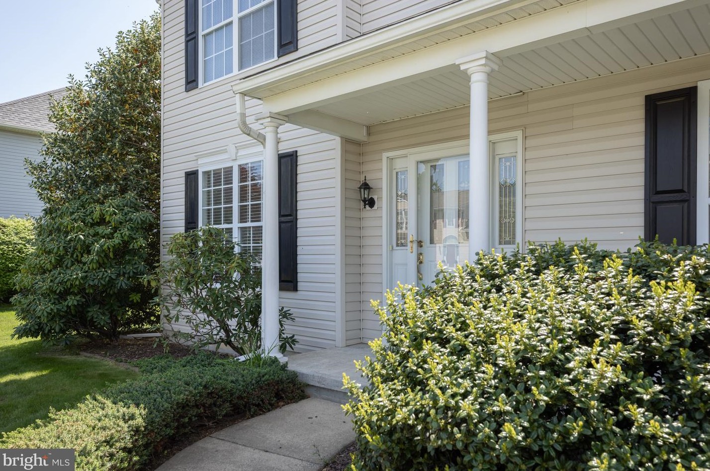 104 Lakeside Dr, Middletown, DE 19709-1371