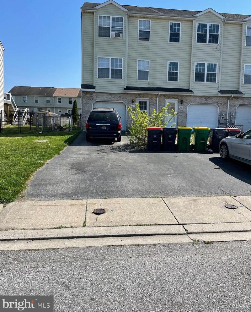 609 Lisa Ln, Middletown, DE 19709