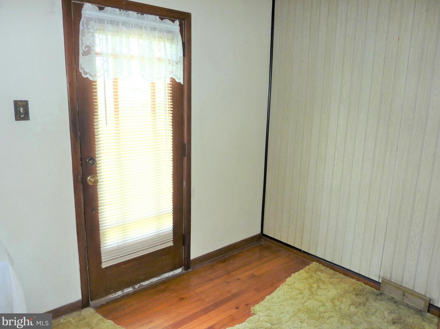 594 Old Baltimore Pike, Newark, DE 19702