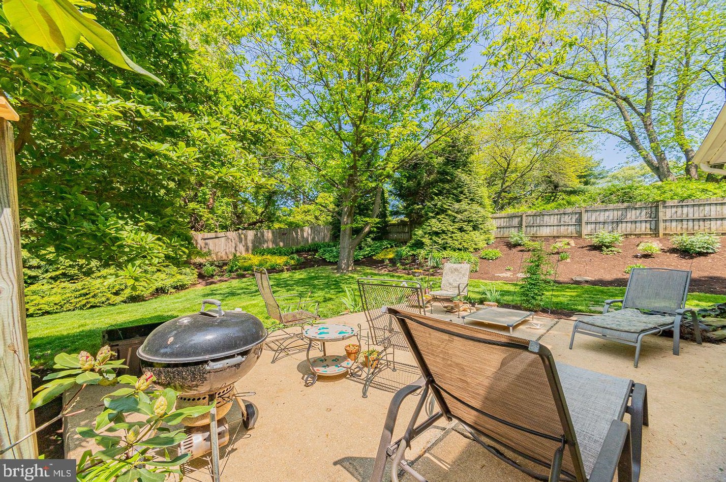 111 Quaker Hill Ln, Hockessin, DE 19707