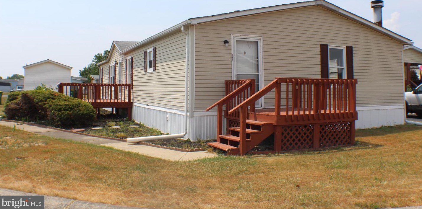 1315 Donna Marie Way, Bear, DE 19701